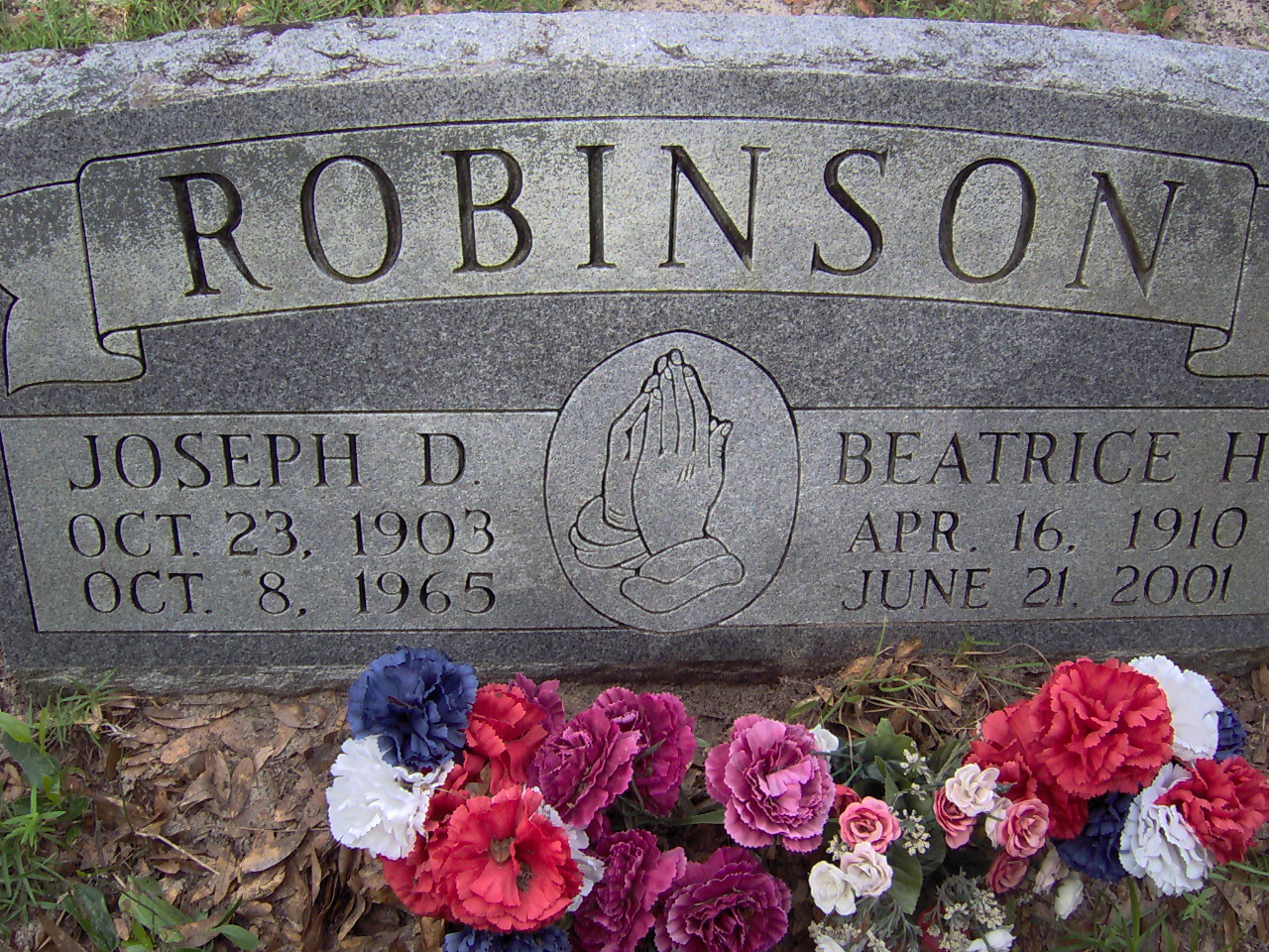 Headstone for Robinson, Joseph D.